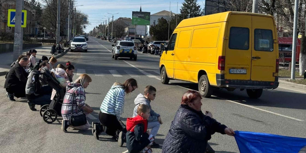 “Живим коридором” зустріли жителі Тульчинської громади загиблого Героя