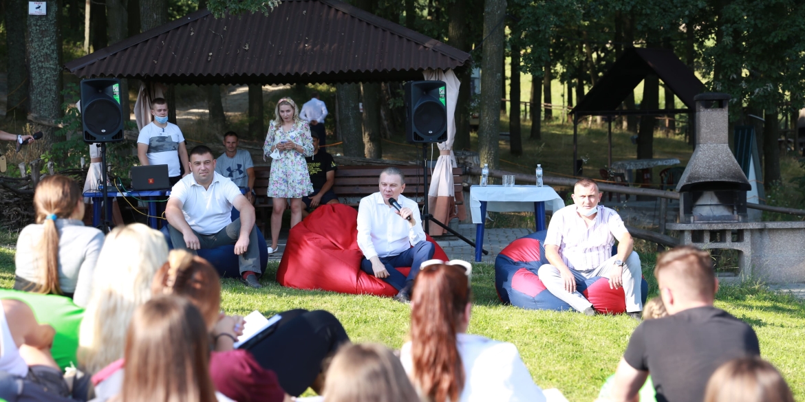 Відділ у справах молоді міськради влаштував дводенний табір для молоді Вінниччини