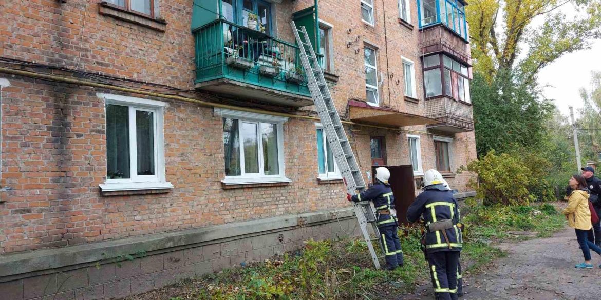  Козятині в зачиненій квартирі жінці стало зле, довелось викликати рятувальників