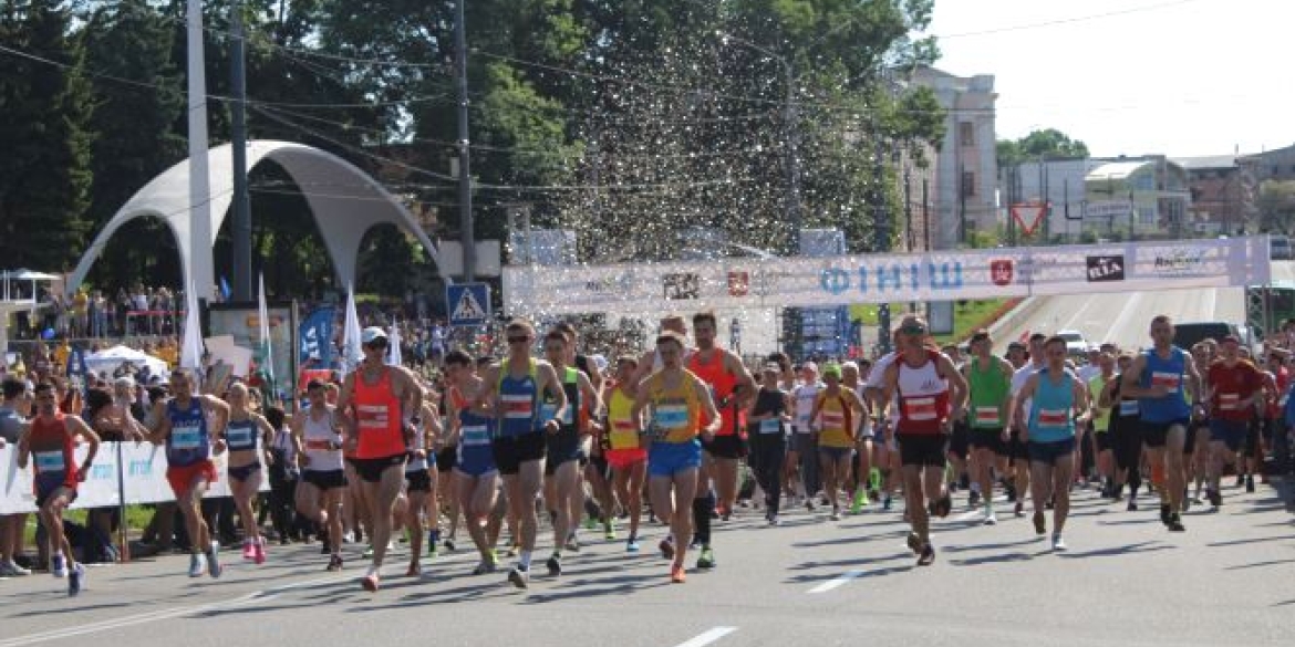 В поліції оприлюднили схему руху транспорту на час напівмарафону "Вінниця біжить"