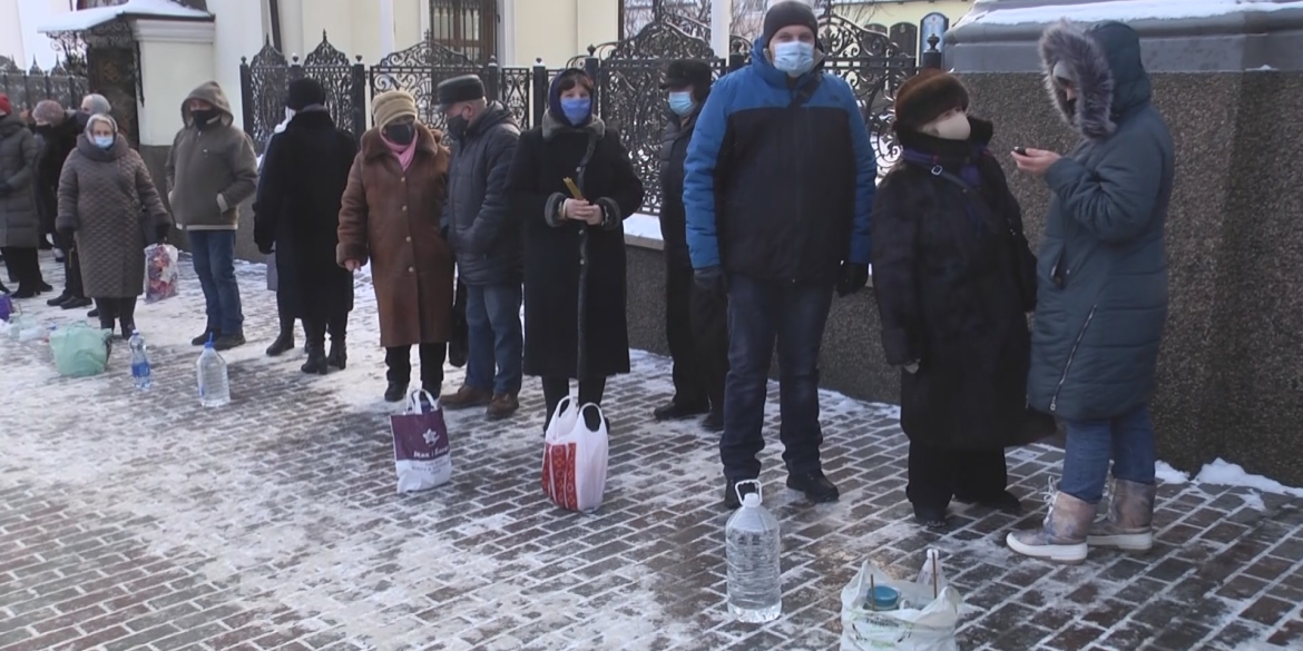 Ні мороз, ні локдаун не завада: як вінничани Водохреща святкували