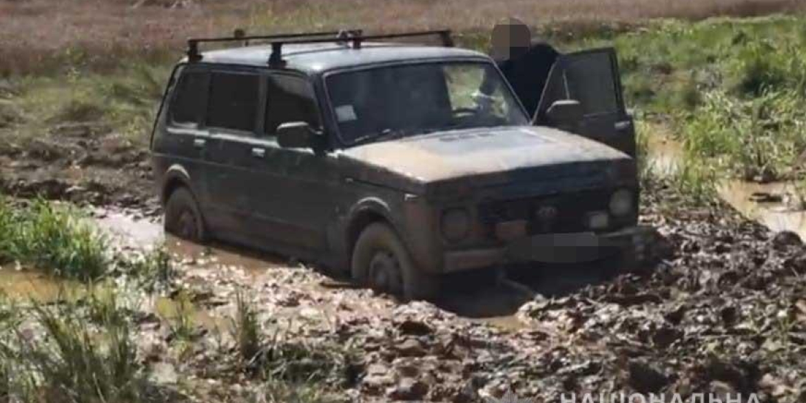 В Іллінецькому районі в чоловіка викрали авто, яке він залишив на ремонт