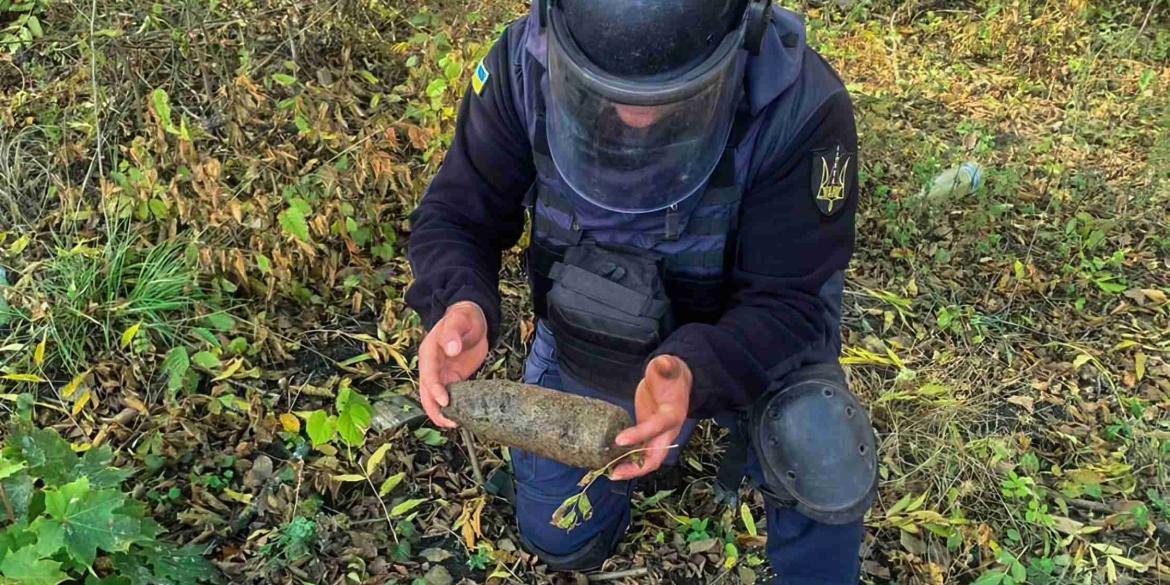 Біля ставка в Жорнищі знешкодили 76-міліметровий артилерійський снаряд часів Другої світової війни