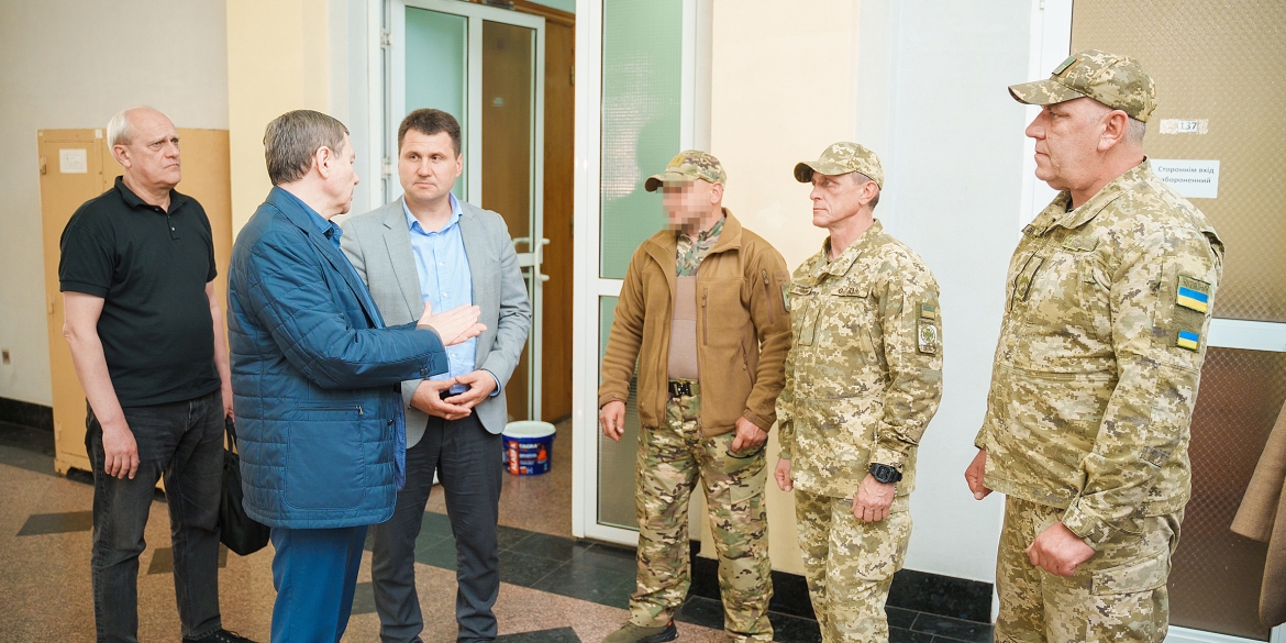 Чергову партію дронів та тепловізори відправили з Вінниці на східний напрямок