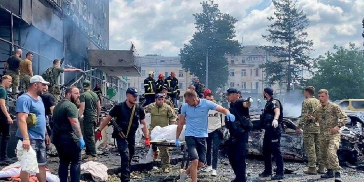 Де родинам вінничан, що постраждали від ракетного обстрілу, отримати грошову виплату