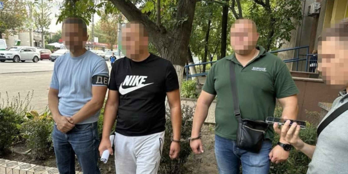 До суду передали справу вінницьких шахраїв, які відбирали земельні ділянки у довірливих мешканців