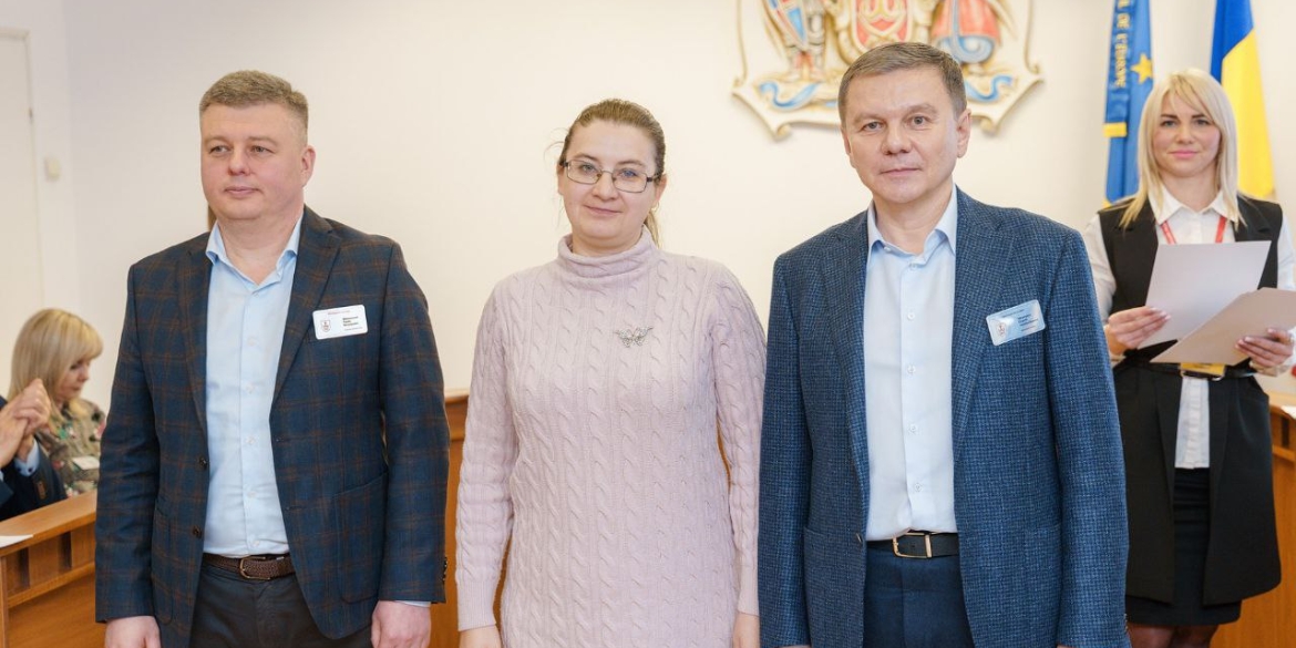 Допомагати неважко, головне - мати бажання, - вінницька вчителька і волонтерка