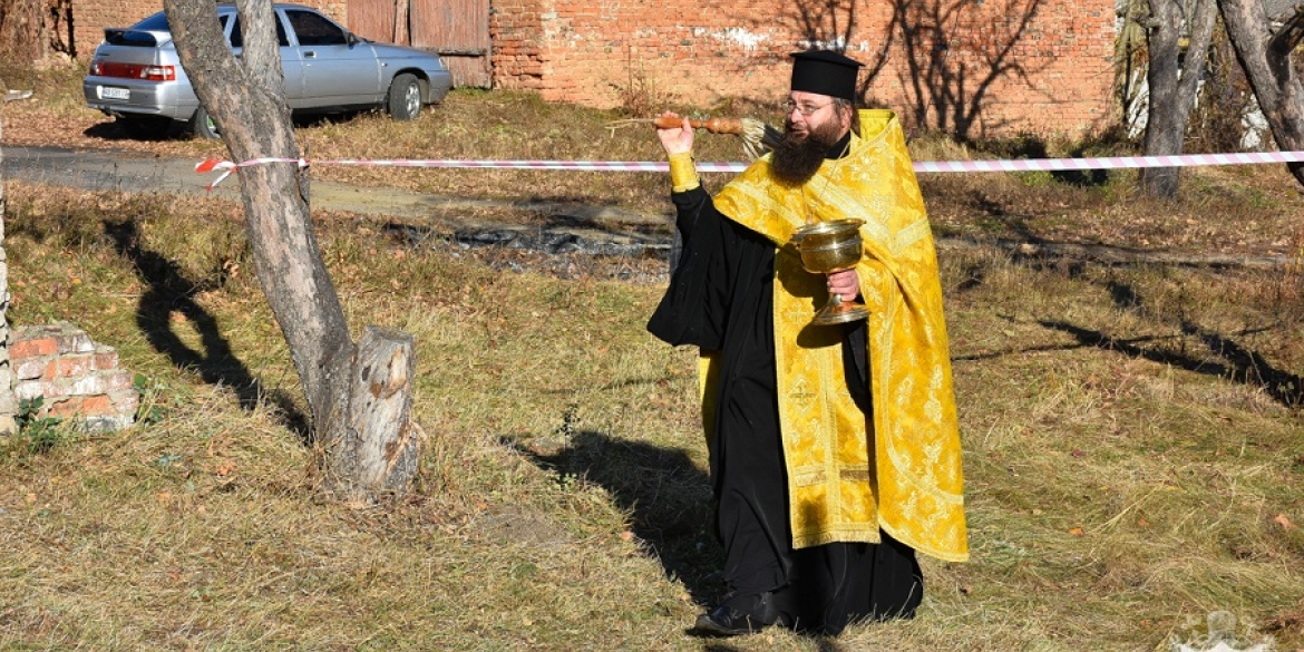 У Томашполі освятили місце під будівництво нового храму