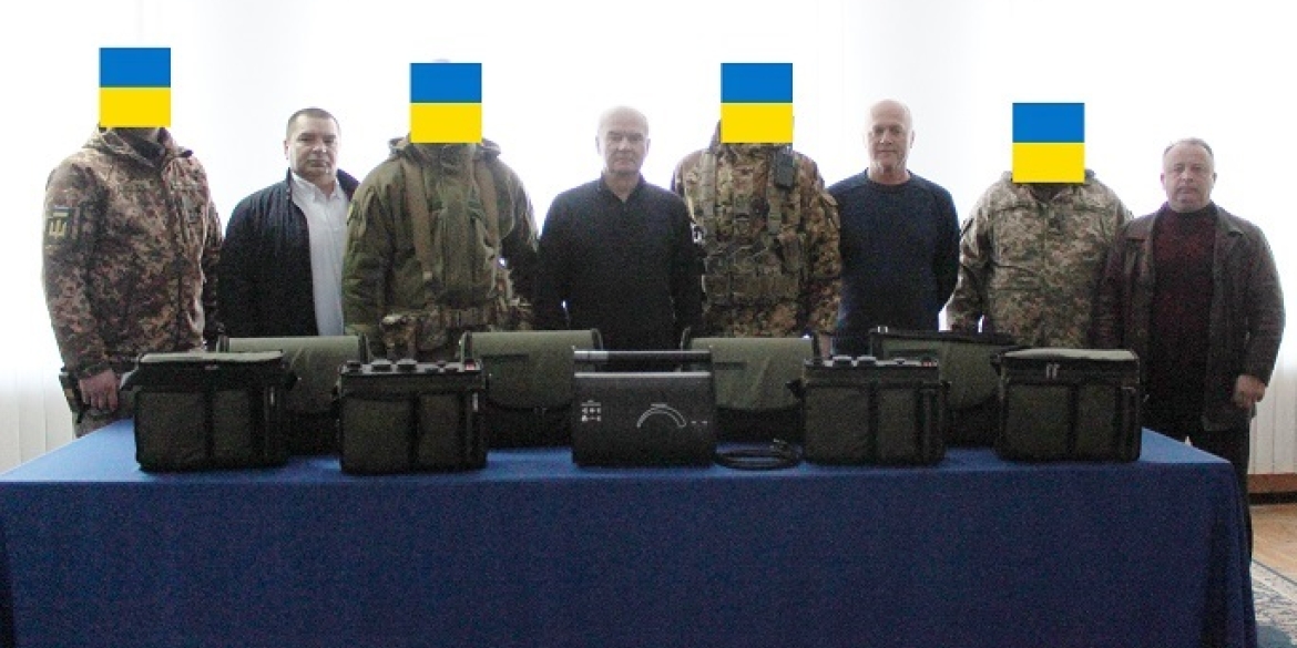 Калинівська громада передала військовим ще чотири Bandera Power та потужні прожектори