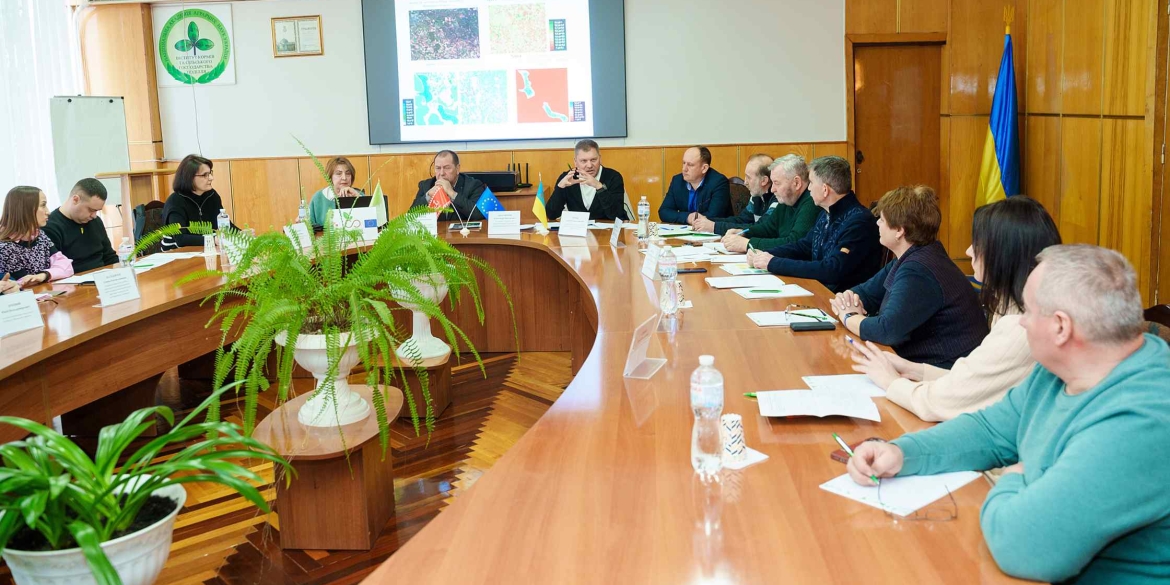 На круглому столі у Вінниці обговорили перспективи раціонального використання водойм