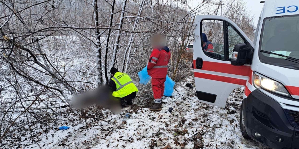 На під'їзді до Немирова водій Volkswagen збив 73-річного велосипедиста