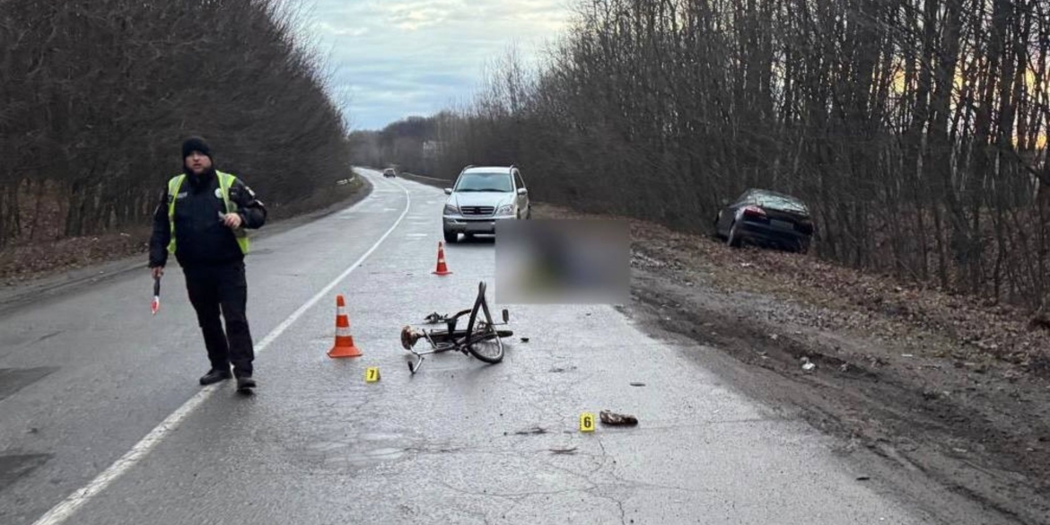 На Вінниччині водій автомобіля Ford на смерть збив велосипедиста