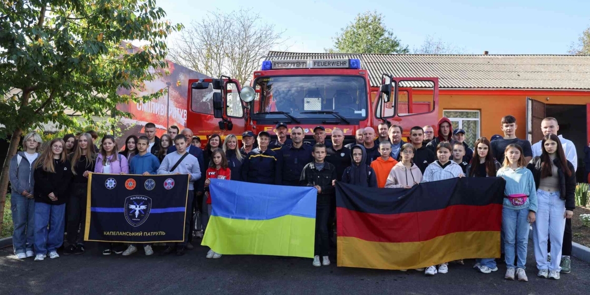 Новий спецавтомобіль з’явився у пожежній частині села Березне Хмільницького району