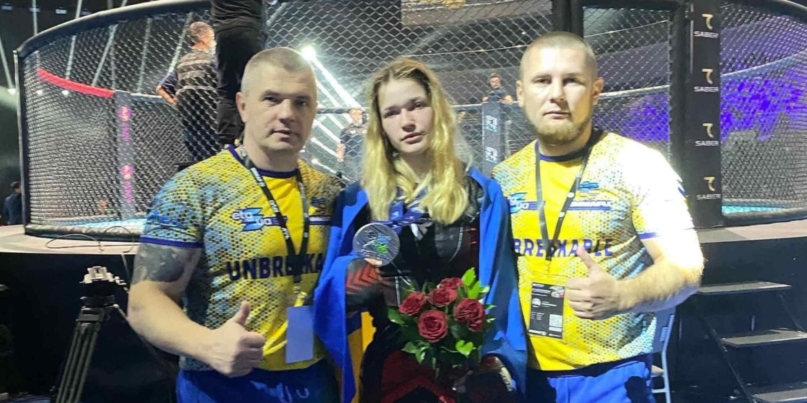 Одразу дві вінничанки стали призерками чемпіонату світу зі змішаних єдиноборств