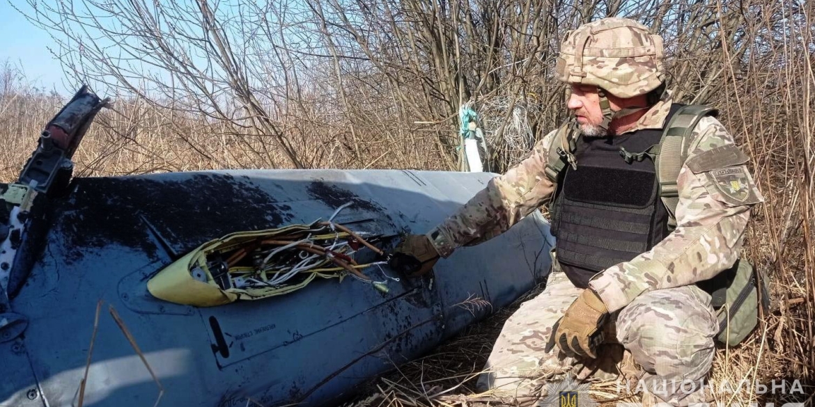 Поблизу села на Вінниччині знайшли частини ворожої ракети Х-101