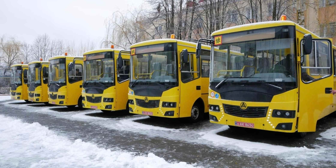 Ще шість громад Вінниччини отримали сучасні шкільні автобуси