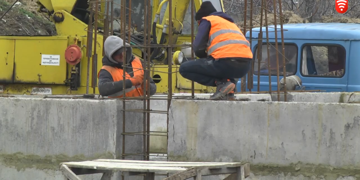 У 6 ліцеях Вінниці з нуля будують протирадіаційні укриття