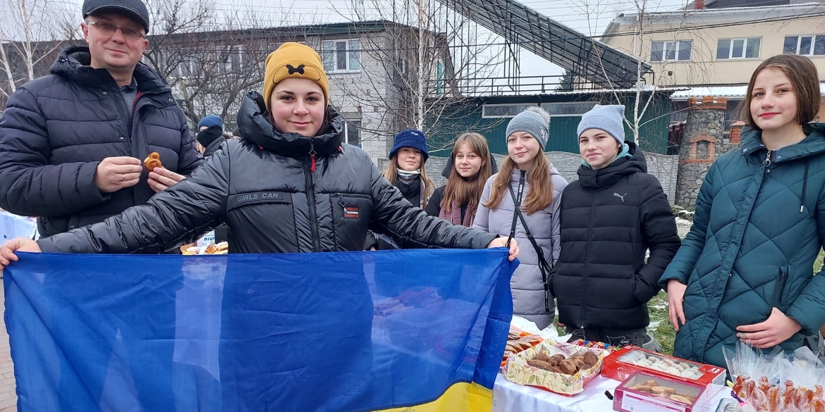 У Браїлові на благодійному ярмарку зібрали 25 тис. грн для ЗСУ