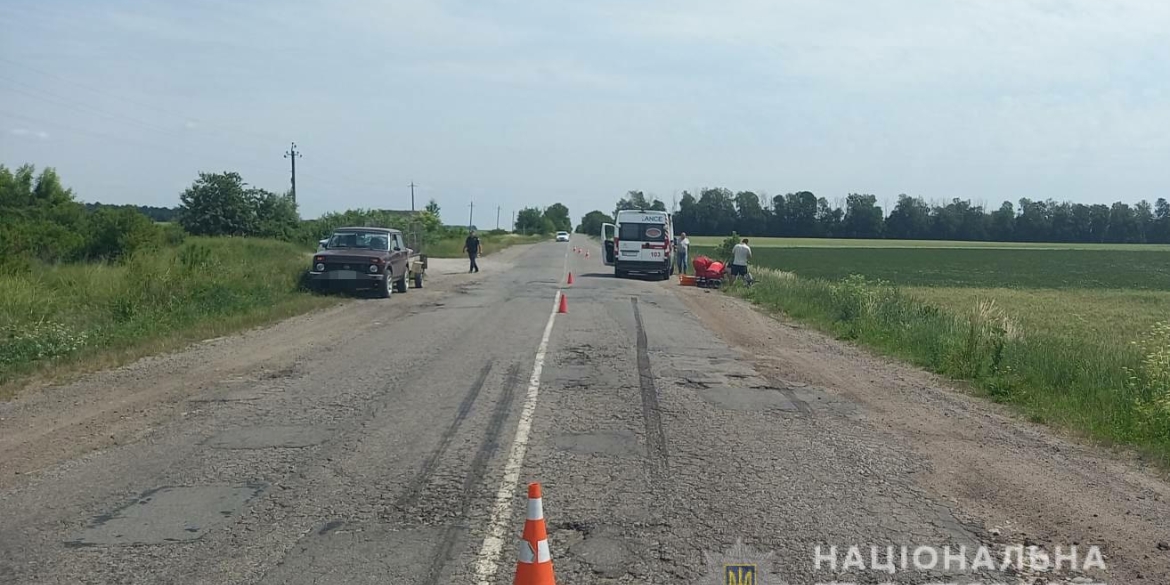 У Липовецькому районі водій автомобіля Skoda збив велосипедиста