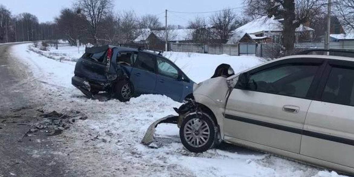 У Теплицькій громаді при в'їзді в село ВАЗ зіткнувся з Volkswagen