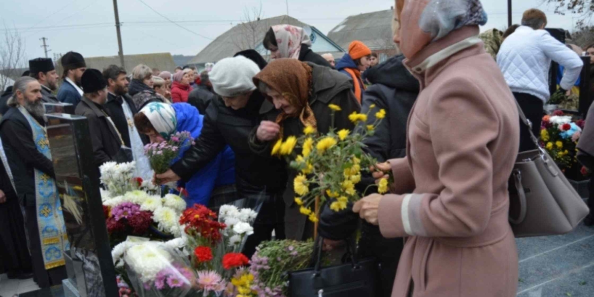 У Томашпільській громаді на честь загиблих односельців відкрили Пам’ятну стелу