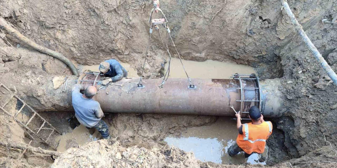 У Вінниці комунальники ліквідували витік на магістральному водогоні