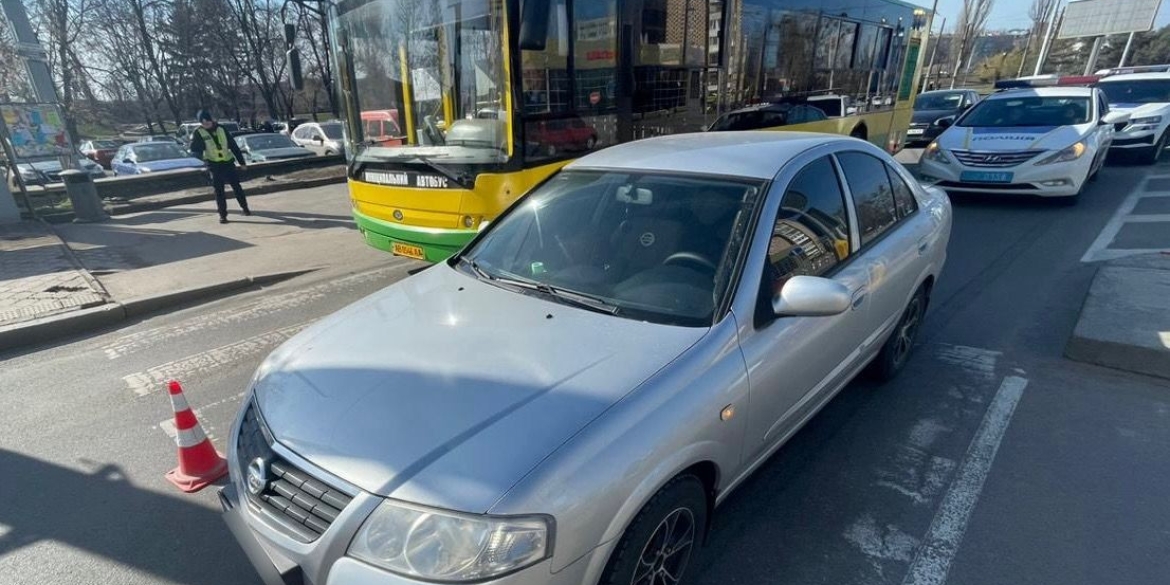 У Вінниці розслідують обставини ДТП, в якій травмувалась пенсіонерка