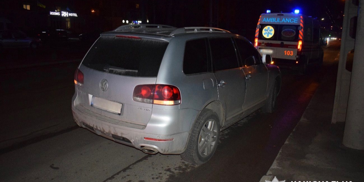 У Вінниці водій Volkswagen переїхав чоловіка, який лежав на дорозі