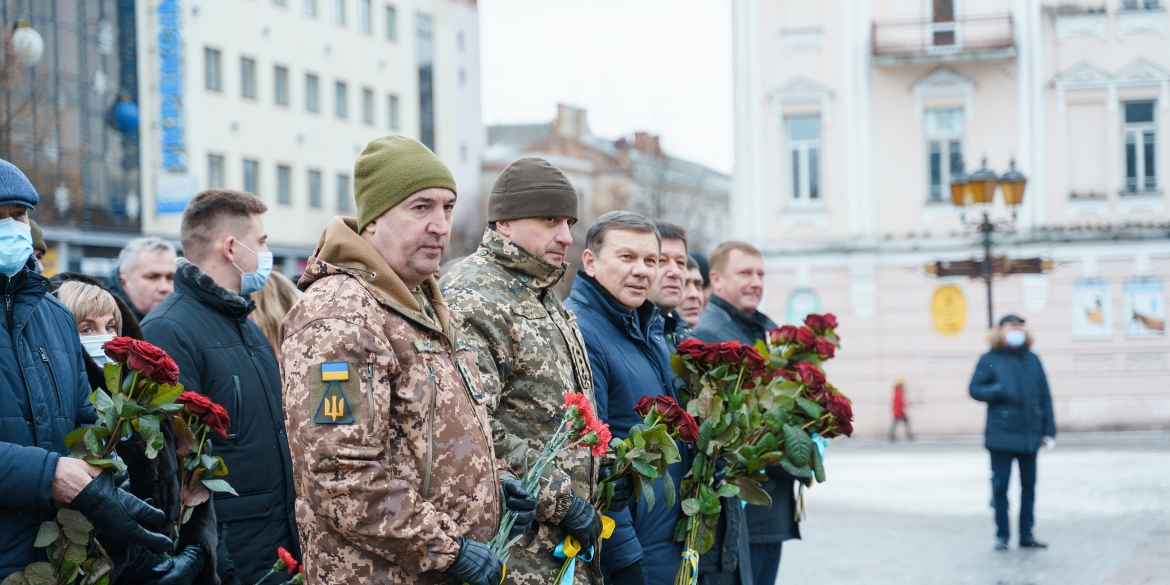 У Вінниці з нагоди Дня Соборності відбулося покладання квітів