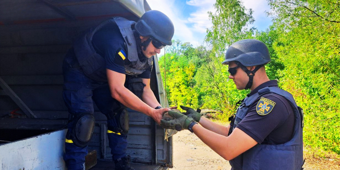 У Вінницькій області знайшли і знищили снаряд та міну