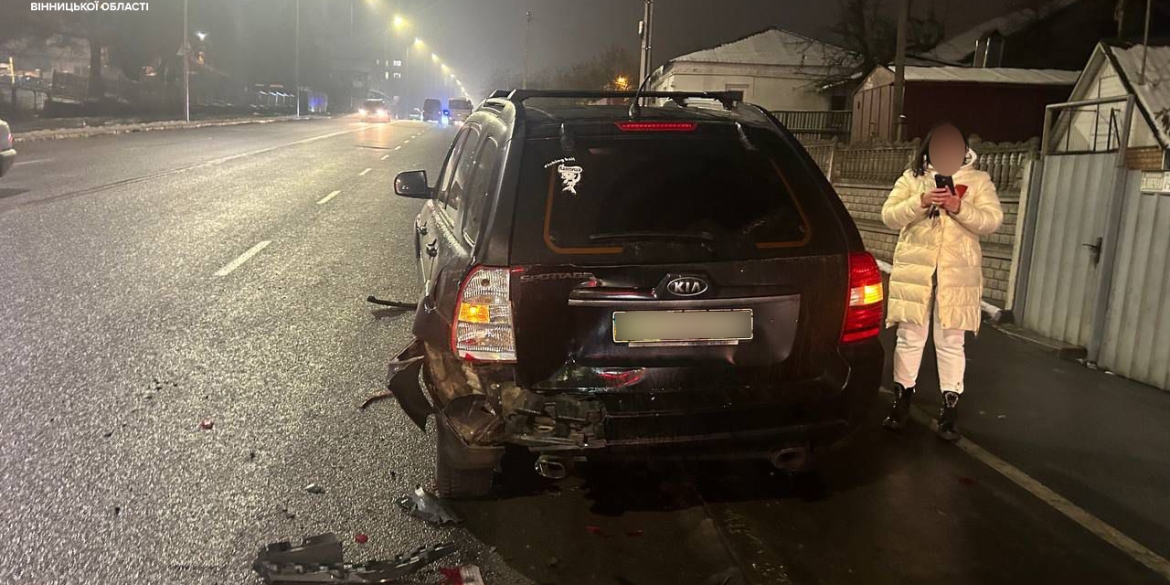 У Вінниці п'яний водій в'їхав у чужу автівку та втік з місця ДТП