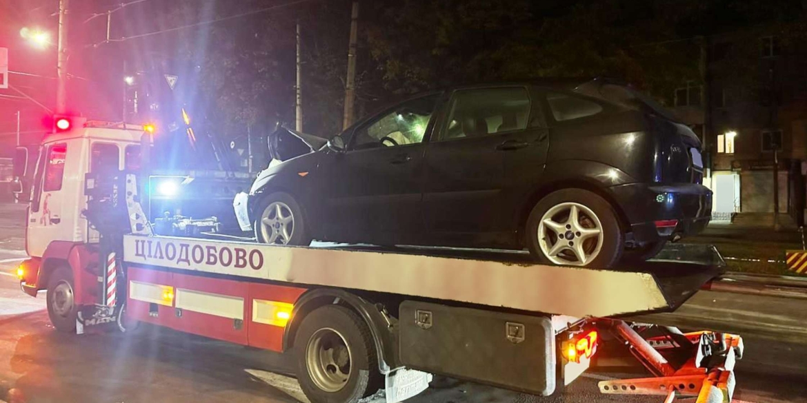 У Вінниці п’яний водій не дотримався дистанції та в’їхав в іншу автівку