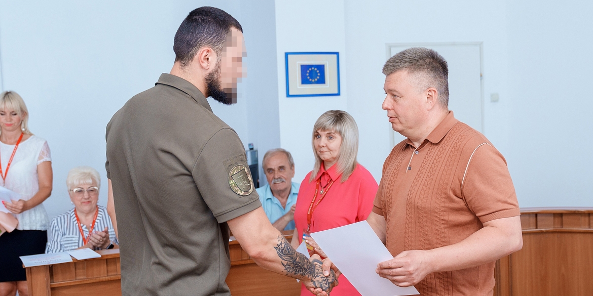 У Вінницькій міській раді відзначили десятьох нацгвардійців