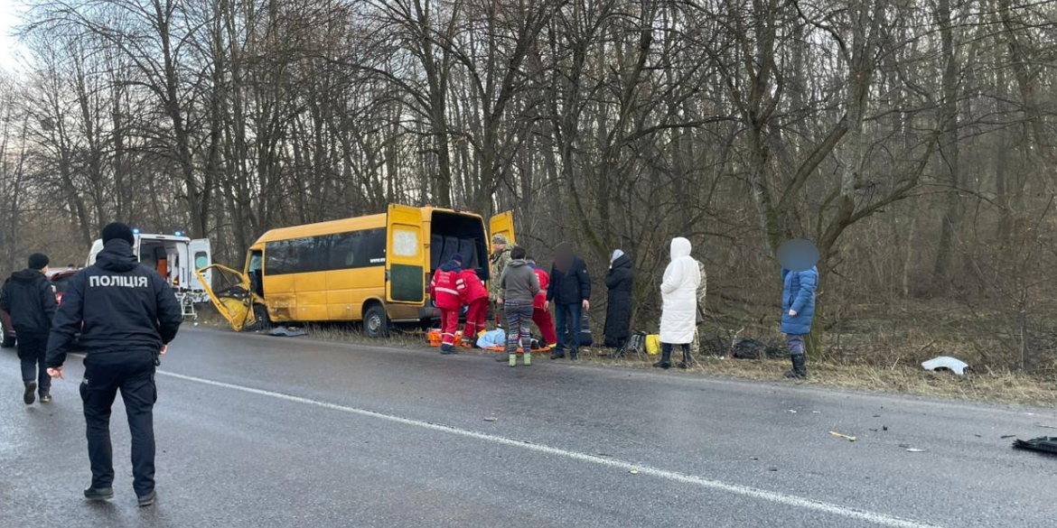 У Жмеринському районі в ДТП загинула мати з восьмирічною донькою