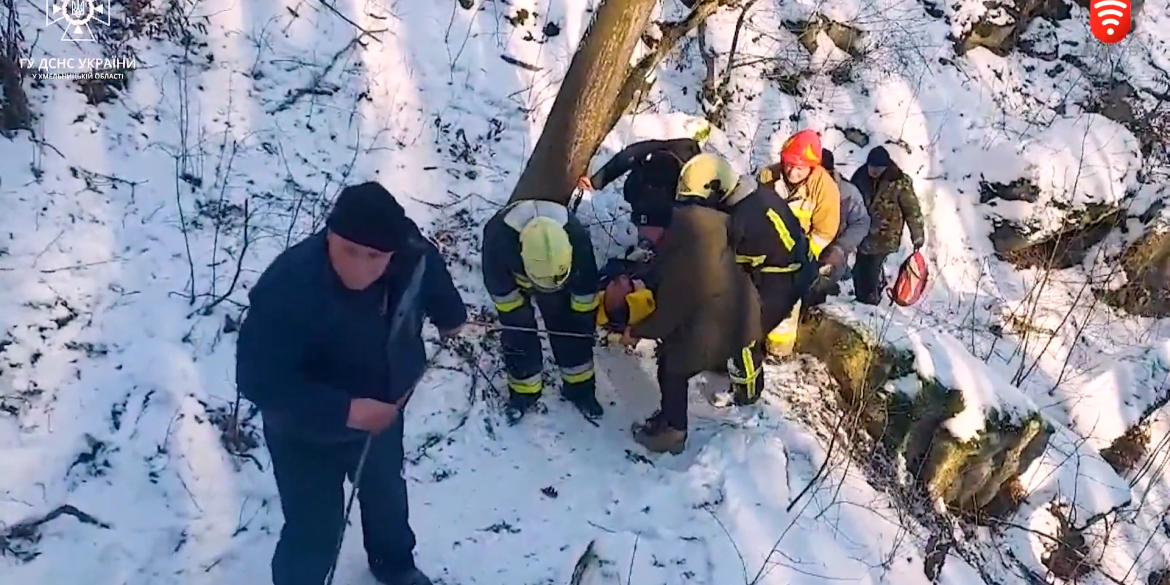 В 20 метрову прірву зірвався рибалка у Кам’янці-Подільському