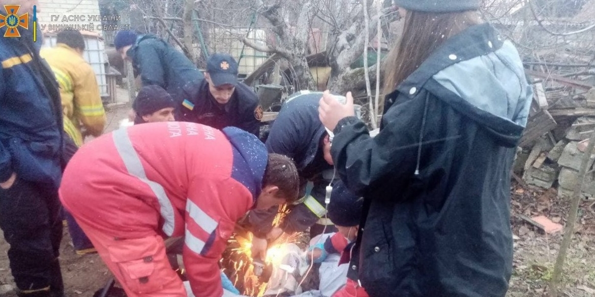 В Тульчинському районі у мотоблоці затисло ногу 20-річного хлопця