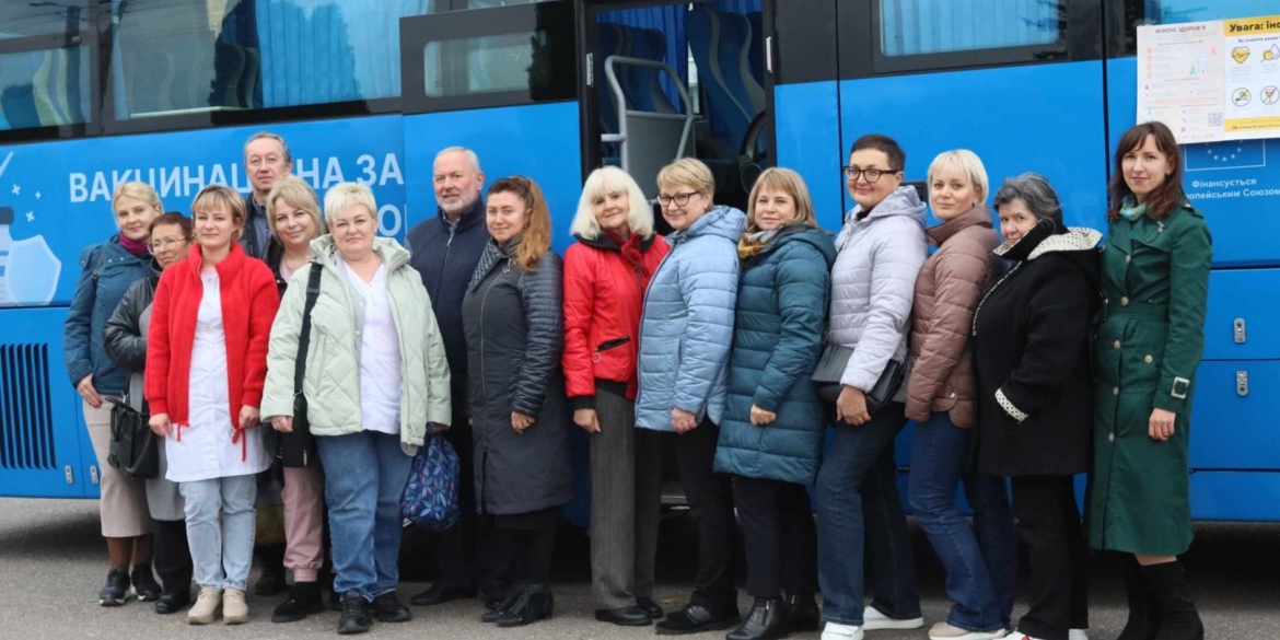 Вакцинобус приїхав до Гайсина – послугами майданчика здоров’я скористались більше сотні жителів громади