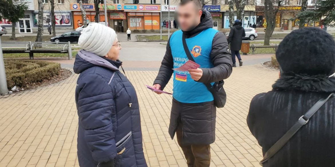 Вінничан інформують, як протидіяти домашньому насильству