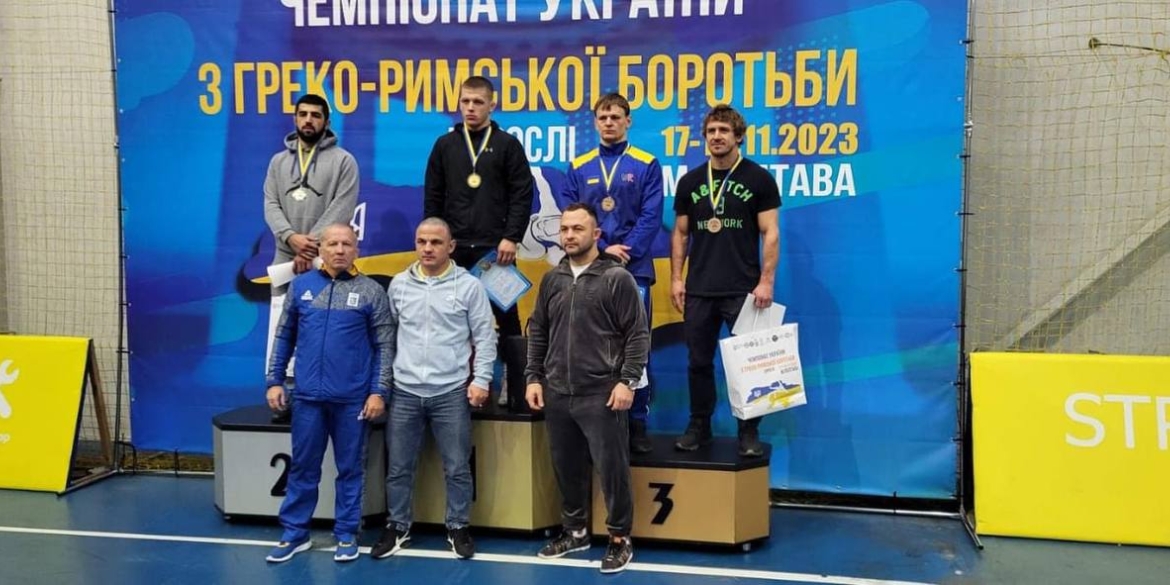 Вінничани здобули “золото” на чемпіонаті з греко-римської боротьби