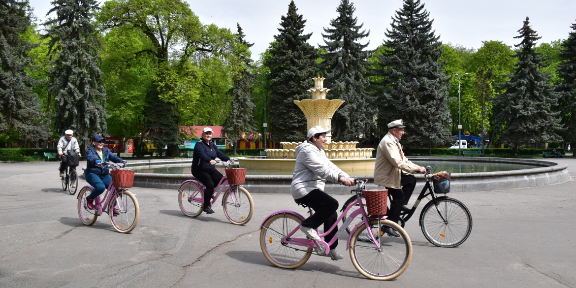 Вінницьких дідусів та бабусь запрошують долучитися до спортивних активностей