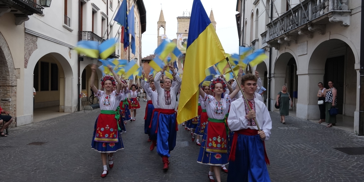 Вінницький ансамбль танцю «Радість» повернувся з фестивального туру