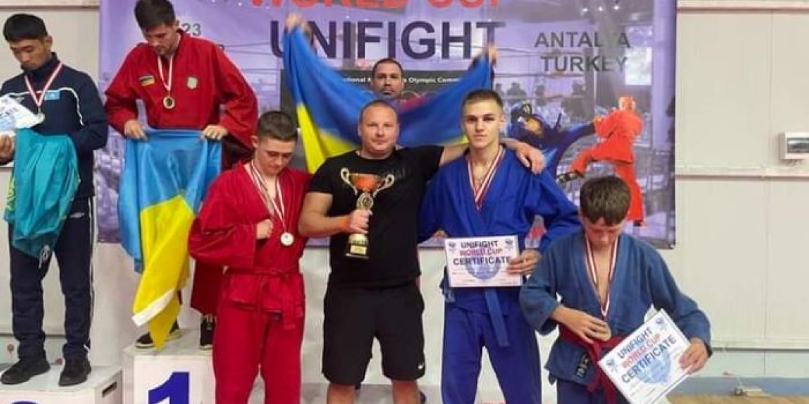 Вінницький студент здобув дві бронзи на чемпіонатах з універсального бою