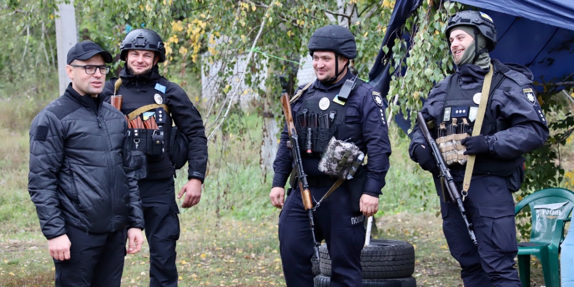 Як вінницькі поліцейські несуть службу на деокупованих територіях