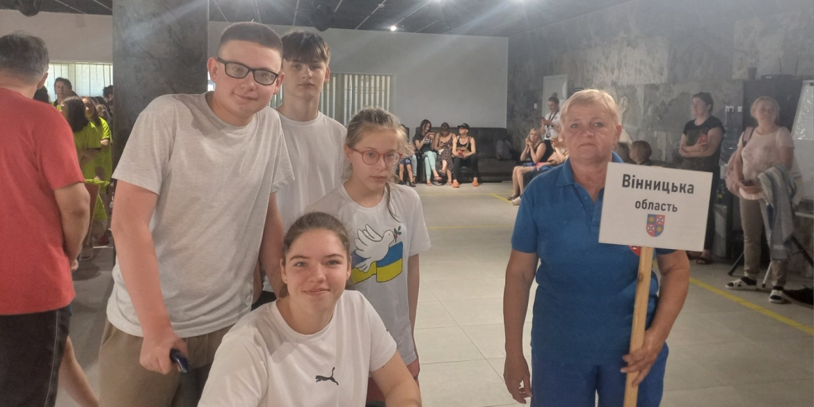 Юна зарванецька спортсменка привезла три золотих нагороди з паралімпійських змагань