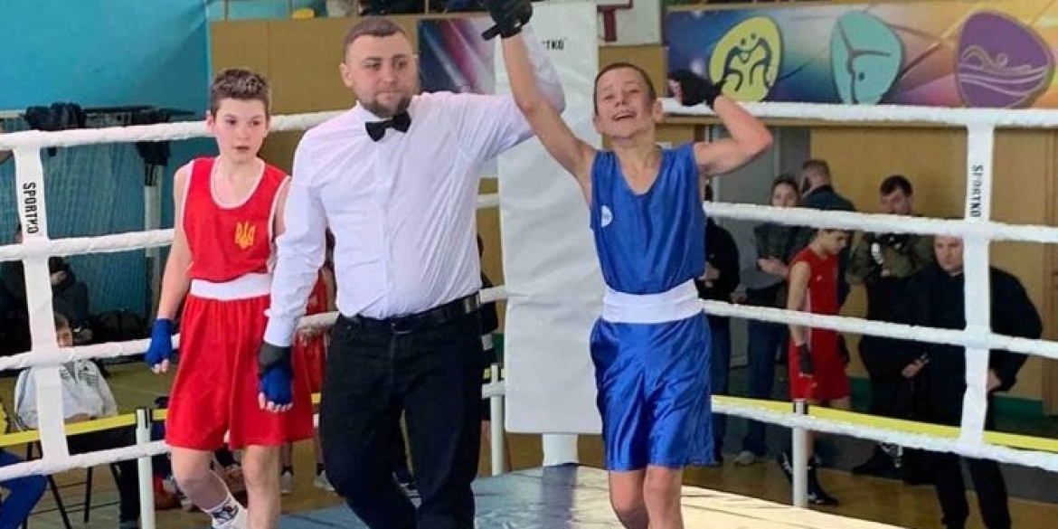 Юний жмеринчанин виборов "золото" на чемпіонаті України з боксу