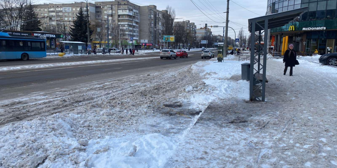 За не прибраний вчасно у Вінниці сніг виписали штрафи