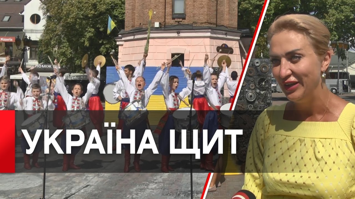 Embedded thumbnail for Світових та українських митців об’єднав рекорд України