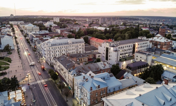 У Вінниці стартувало обговорення Програми економічного і соціального розвитку на 2021 рік