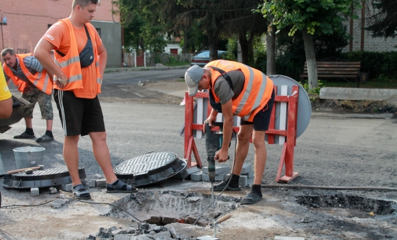 У Барі водіїв попереджають про ускладнення на час ремонту дороги