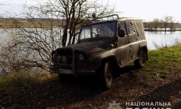 Жителя Бару затримали за крадіжку авто з підприємства